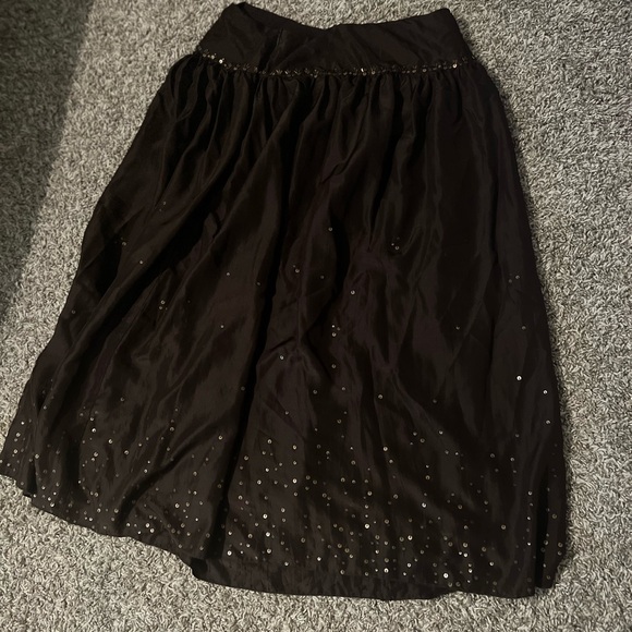Talbots 100% Pure Silk Brown Pleated Full Skirt Maxi sz 8 P Beads & Sequins - Picture 8 of 10